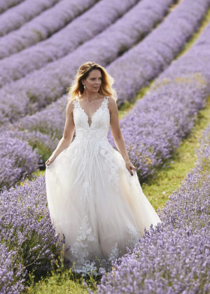 Ivory Lace Glitter Tulle Fabulous Wedding Dress Ivory Lace Glitter Tulle Fabulous Wedding Dress